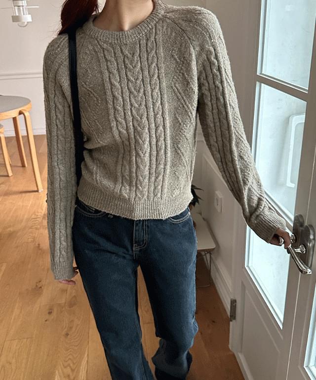 Ohne Twisted Round Crop Knitwear - 8 colors