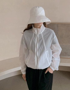 Split pocket high neck windbreaker Jacket