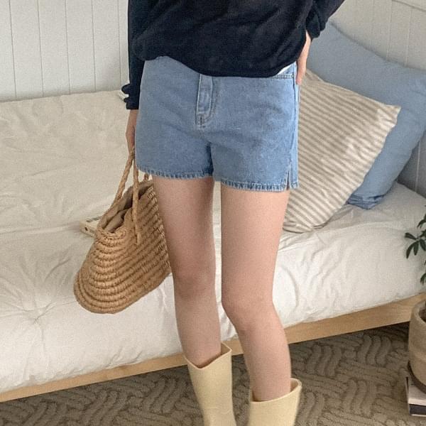 Sienno slit denim short pants