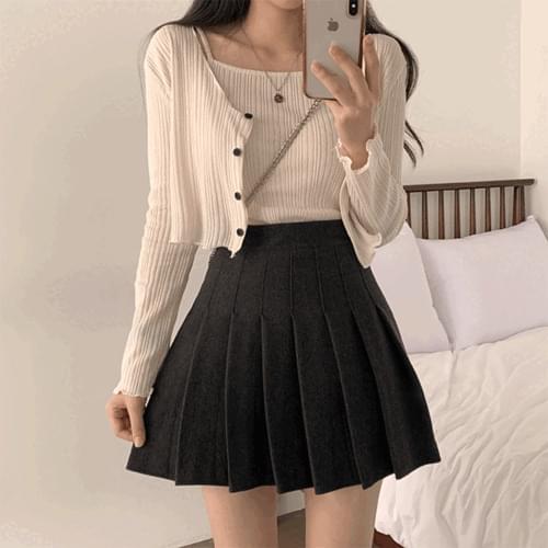 Spring Outfit* Zucchini Crop Sleeveless + Frill Button Crop Cardigan SET