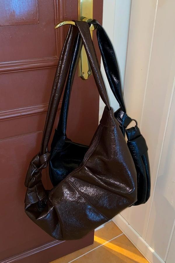 Crople Big Cross Bag 肩背包