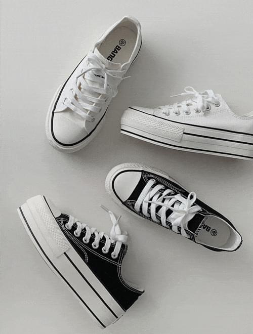 height platform sneakers