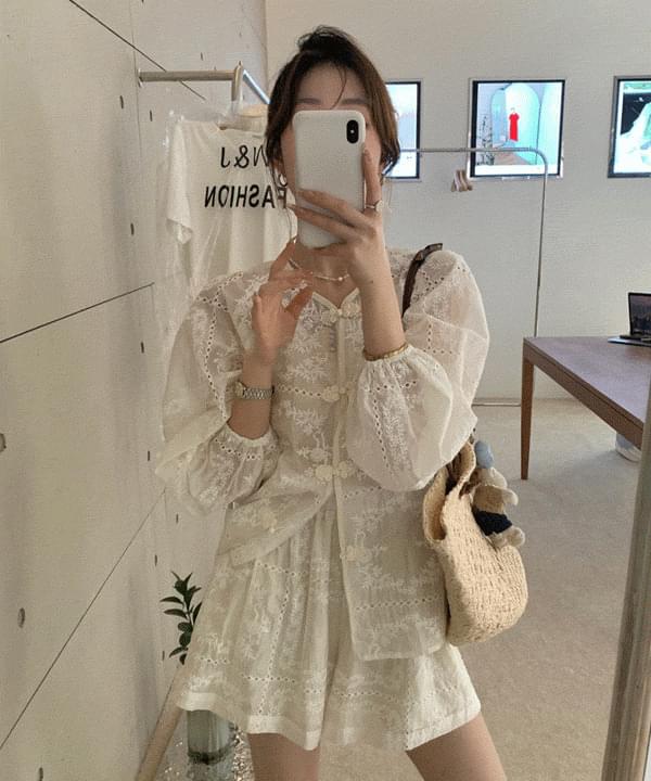 헤일리안 레이스 펀칭 시스루 셔츠 + 숏팬츠 세트