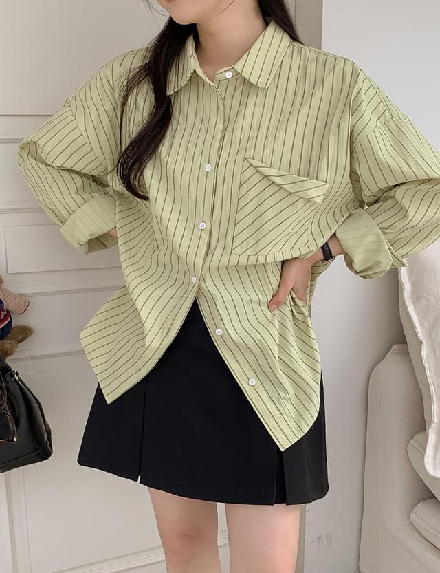 캔디플로 루즈핏 스트라이프 포켓 셔츠 74354