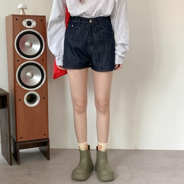 Bonini Raw denim short pants