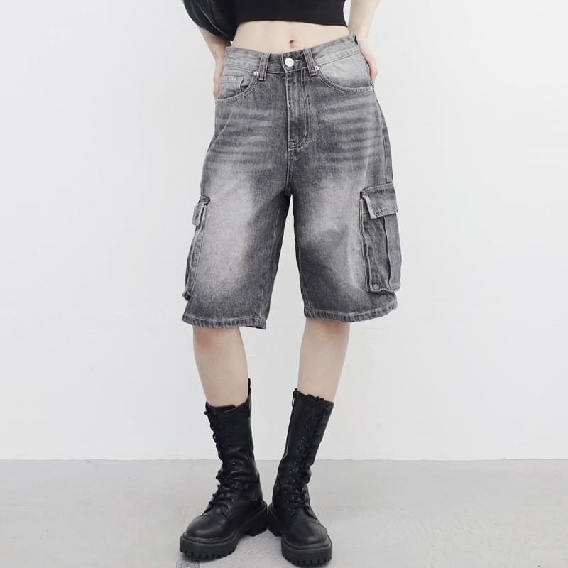 Brenna Faded Pocket Bermuda Pants