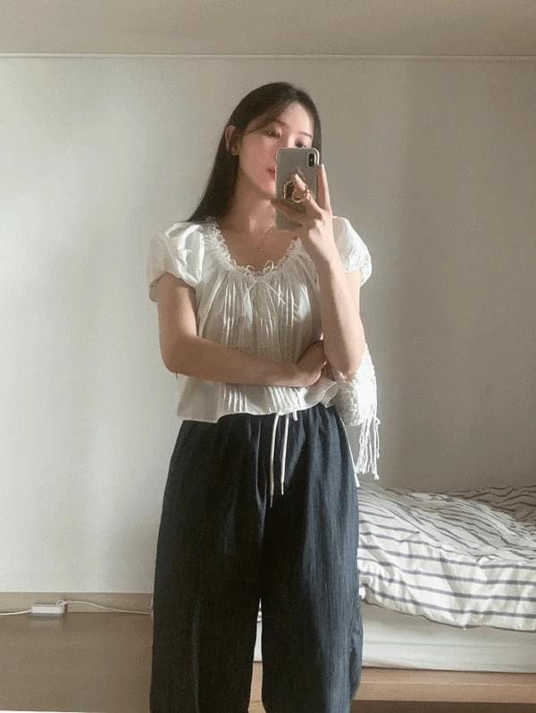 Como Puff Short Sleeve Blouse