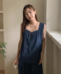 Cotton Ribbon Denim Sleeveless in Mob