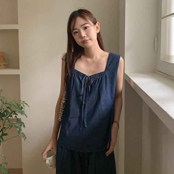 Cotton Ribbon Denim Sleeveless in Mob