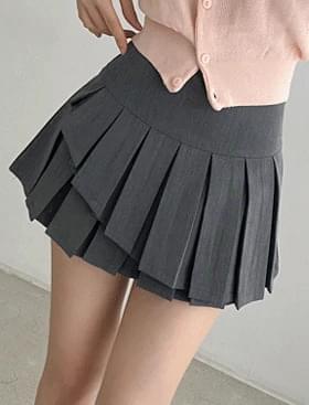 pleated-skirt