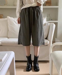 Felt Nylon Bermuda Banding Pants