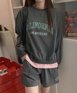 Reinil Nylon Lettering Sweatshirt