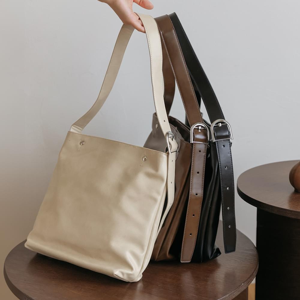 Poena Big Shoulder Bag
