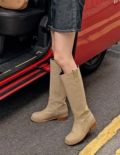 knee-high-boots