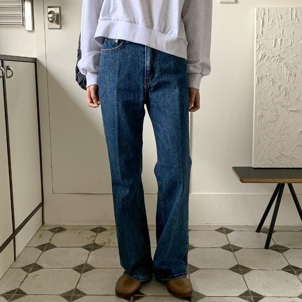 Sheep Reggi Flared Denim Pants