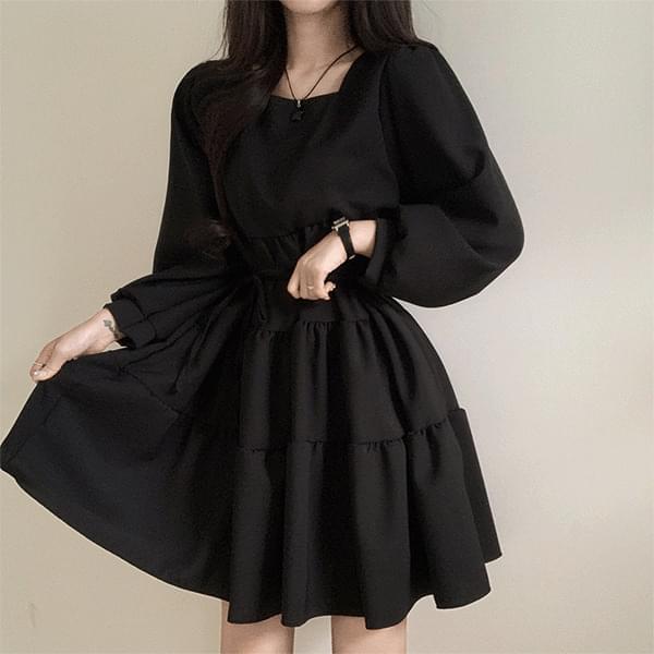 Square neck cancan Dress