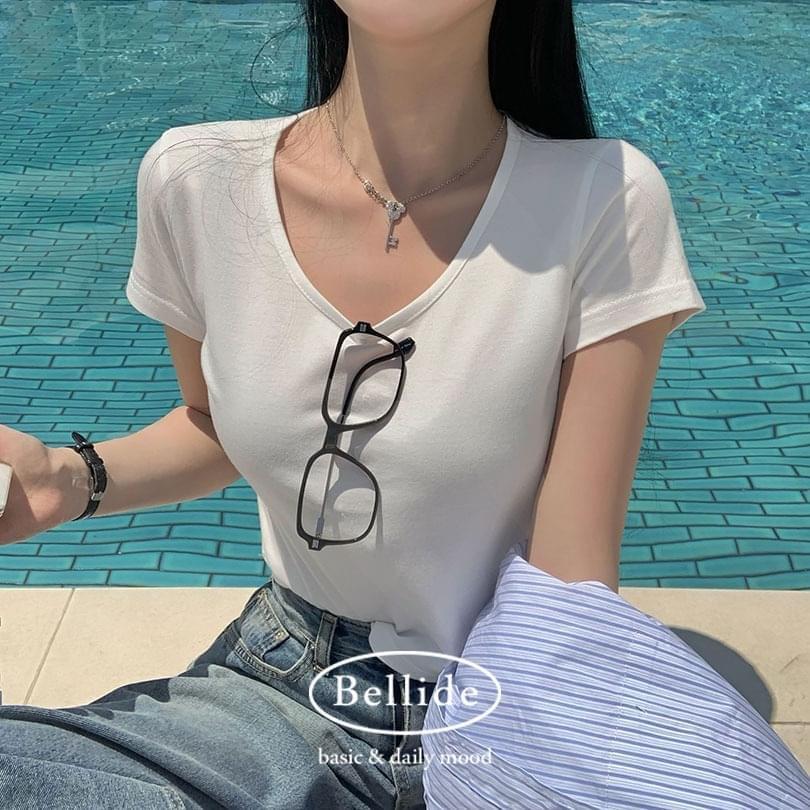 Watermelon U-neck Solid Short Sleeve T-shirt (Ships Today)