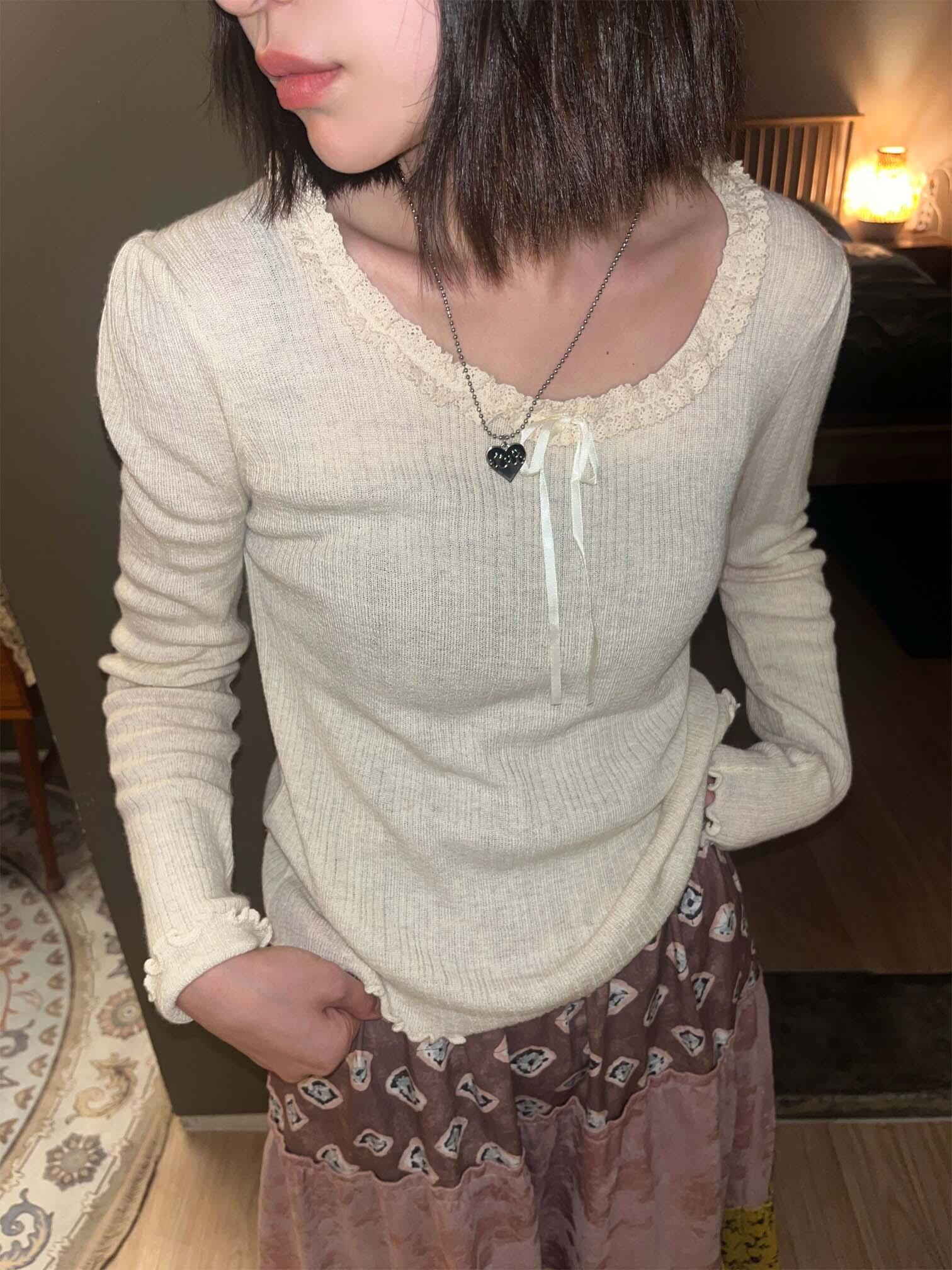 Lace Trimmed Ribbed Knitwear 