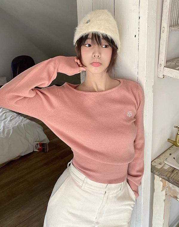 Stitch Logo Soft Boat Neck Knitwear