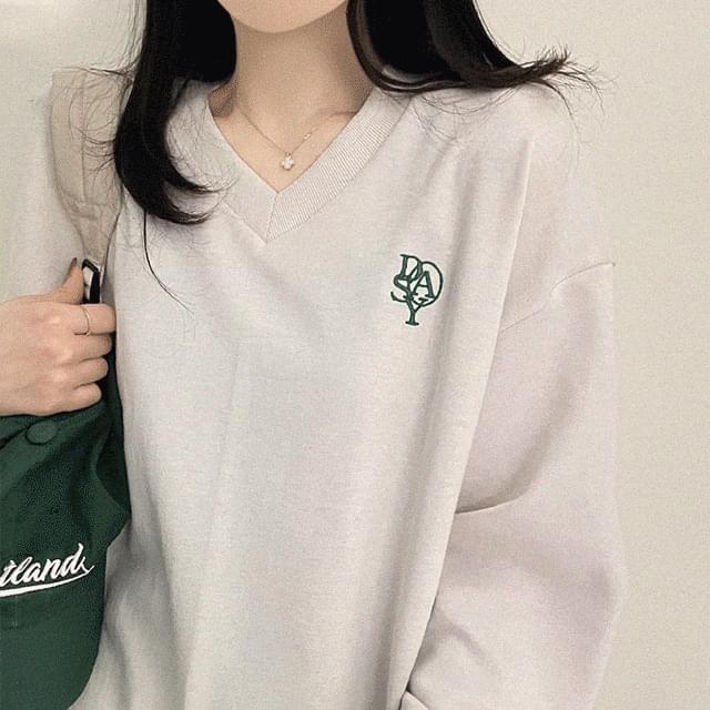 Day embroidery overfit V V-Neck Sweatshirt 4color