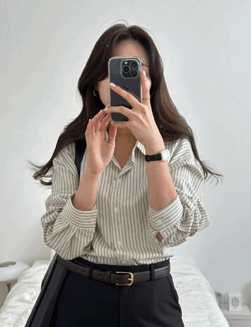 calling striped shirt