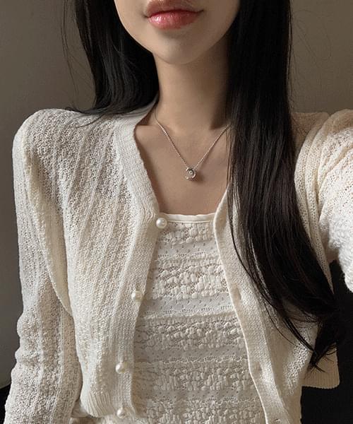 Coming pearl cardigan + lace long ops