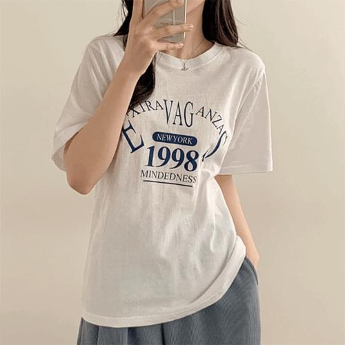 Donut Extra Lettering Loose-fit Short Sleeve T-Shirt