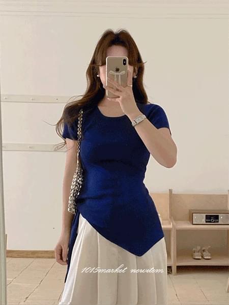 Unique Knot Short Sleeve Knitwear