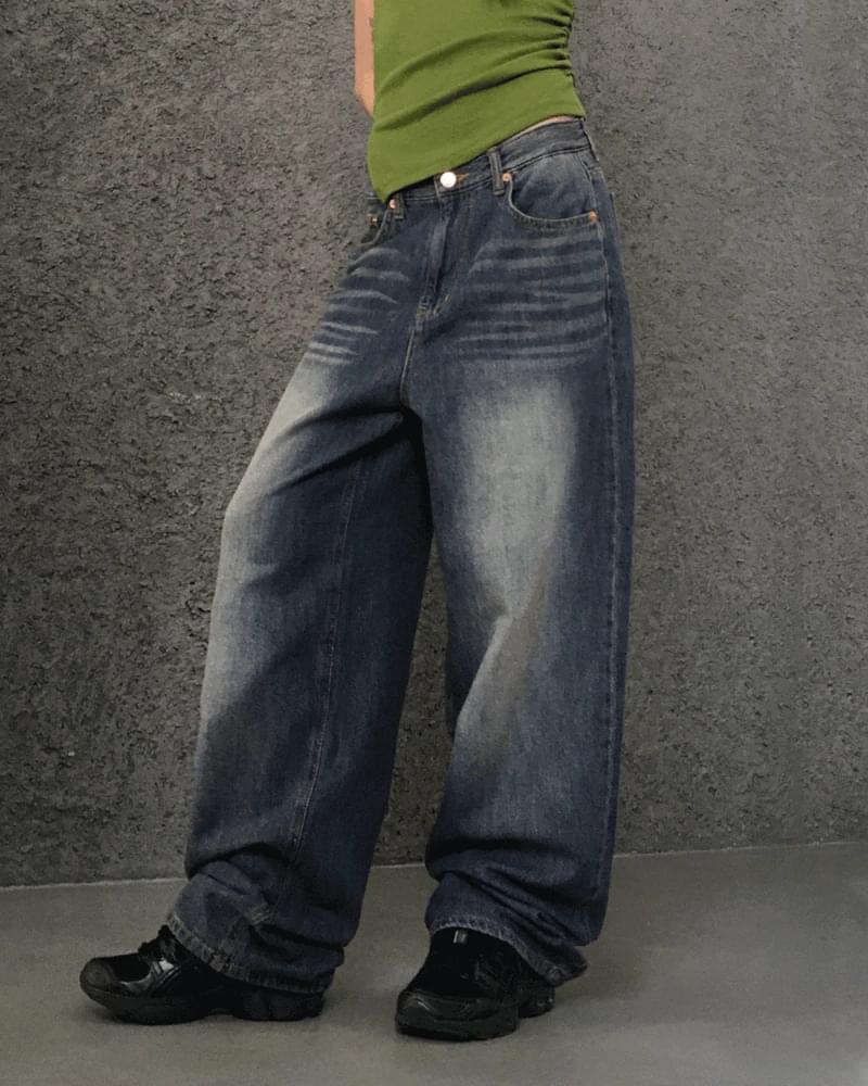 復古寬鬆後開衩下擺丹寧牛仔長褲