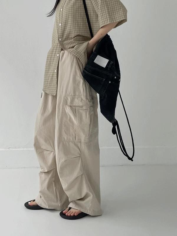 627 Strap Cargo Wide Pants