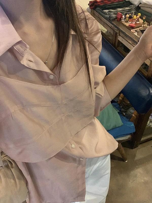 活潑垂肩緞面襯衫