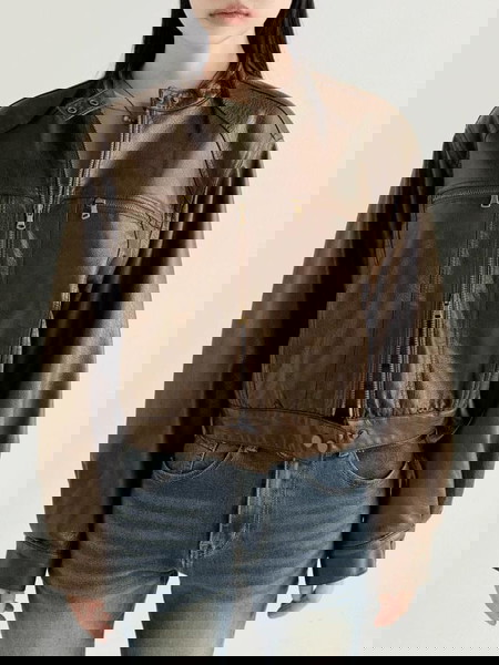 皮革外套