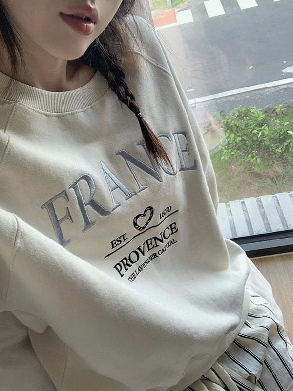Pria Spring Embroidery Lettering Cotton Loose-fit Sweatshirt