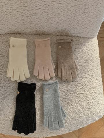 素色小金扣設計羊毛手套