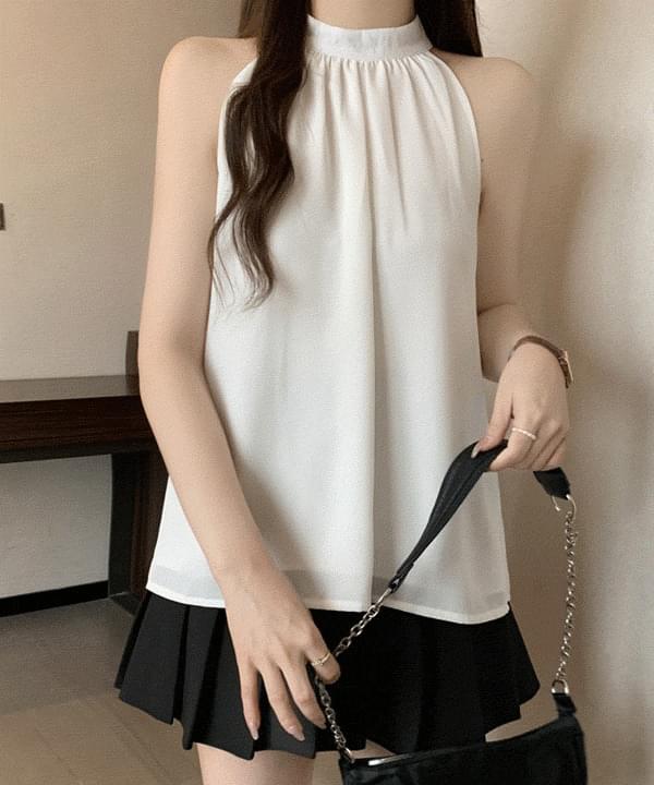 Sharom halterneck shirring sleeveless blouse 衬衫