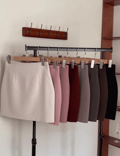 Bryn mini skirt (Ships Today)