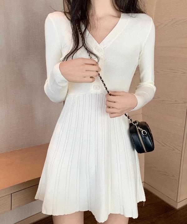 Wicke V-Neck Knitwear slim fit mini Dress
