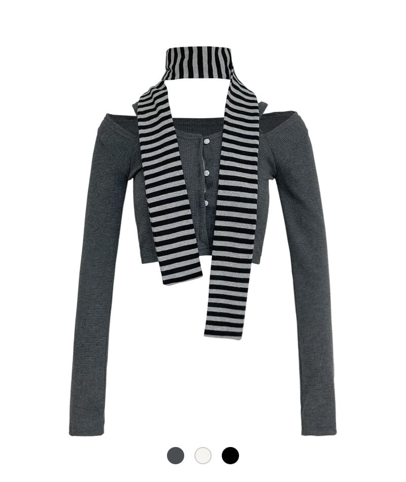 Striped muffler & off-shoulder cardigan