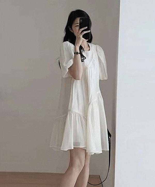 Reason Balloon Fit Unbalanced Cancan Shirring Dress (Ships Today)
