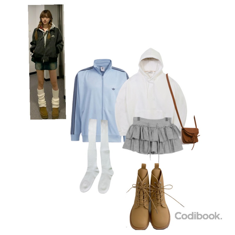 DAILYJOU 네임 미들 워커,byclothes 미아 캐시미어 니삭스,BEIDELLI 허그 기모 박시 루즈핏 후드티등을 매치한 코디