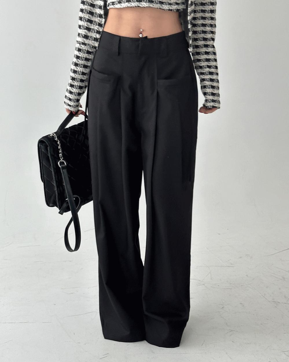 Atom pin tuck wide slacks