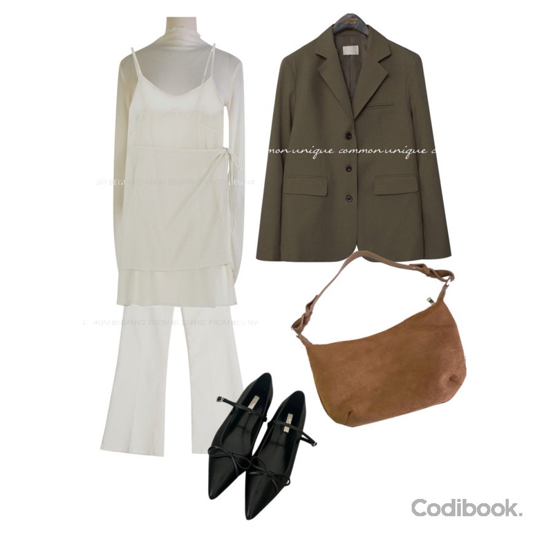 Arco Iris Mirage suede shoulder bag 미라지 스웨이드 숄더백,byclothes (블랙 225,실버250,실버240) 리본 메리제인 플랫슈즈,From Beginning 미노 히든밴딩부츠컷팬츠 (2color)등을 매치한 코디
