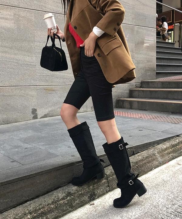 knee-high-boots