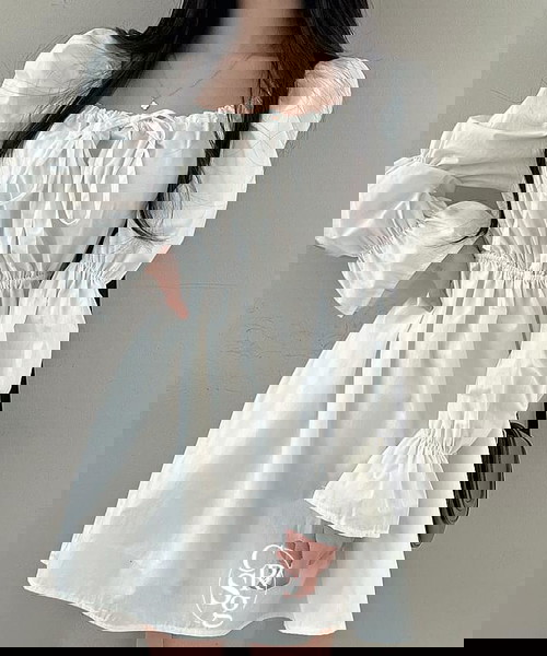 連身睡衣