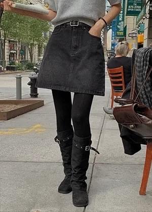 듄다린 데님 미니 스커트 (봄-신상-데일리룩-데이트룩-캠퍼스룩-빅사이즈--청치마-A라인-카고포켓-심플)