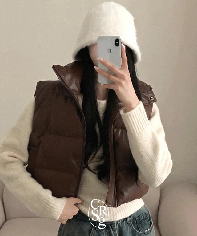 高領皮革拼接短版鋪棉背心