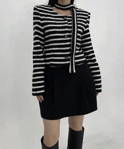 アントハザードルックストライプベーススカーフノンカラツイードジャケット