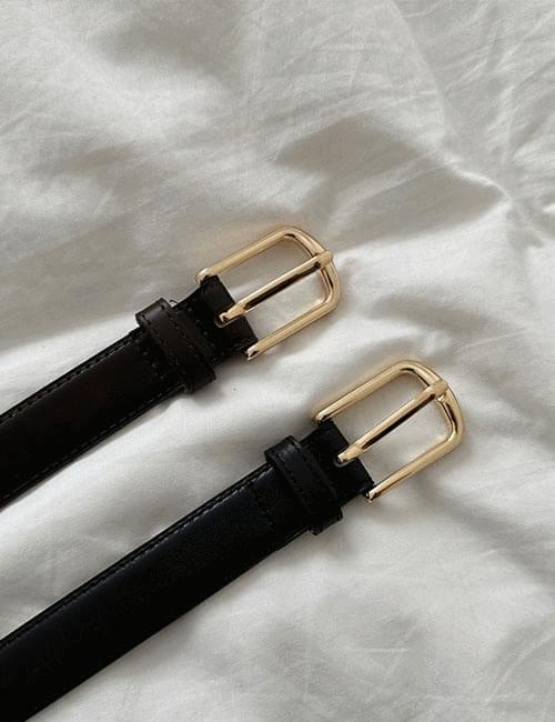 Gold square cowhide belt