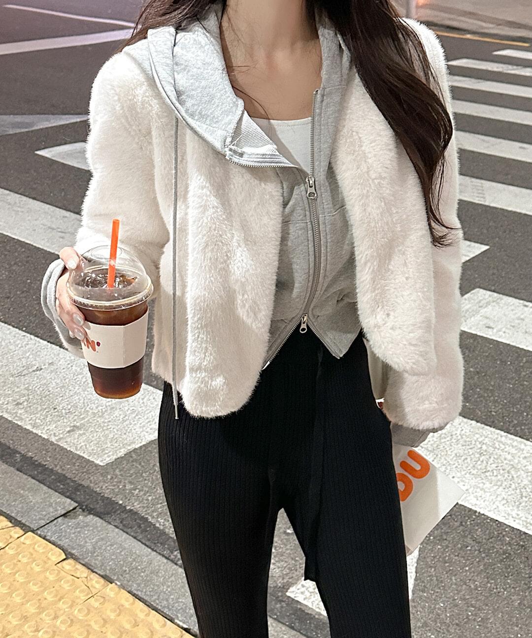 Nienle V- V-Neck Crop Open Fake Fur Jacket