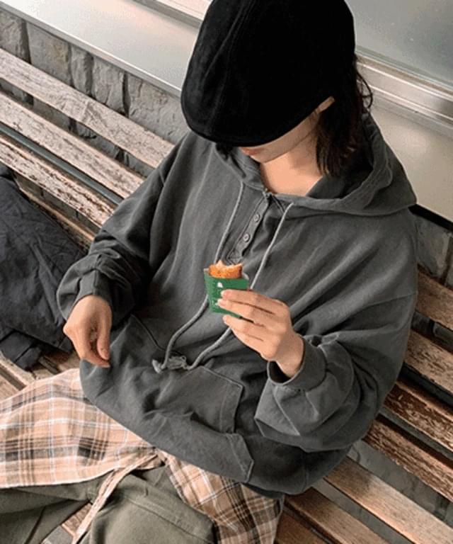 フードパーカー